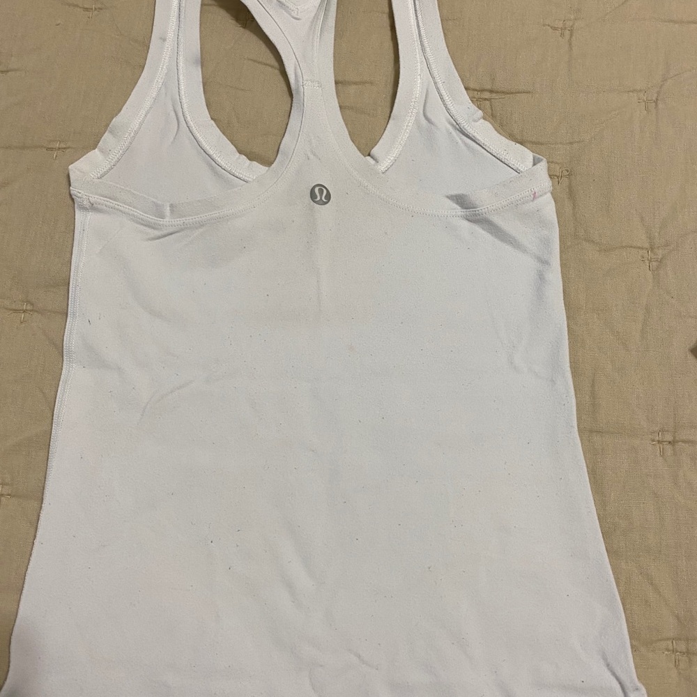 Lululemon tank